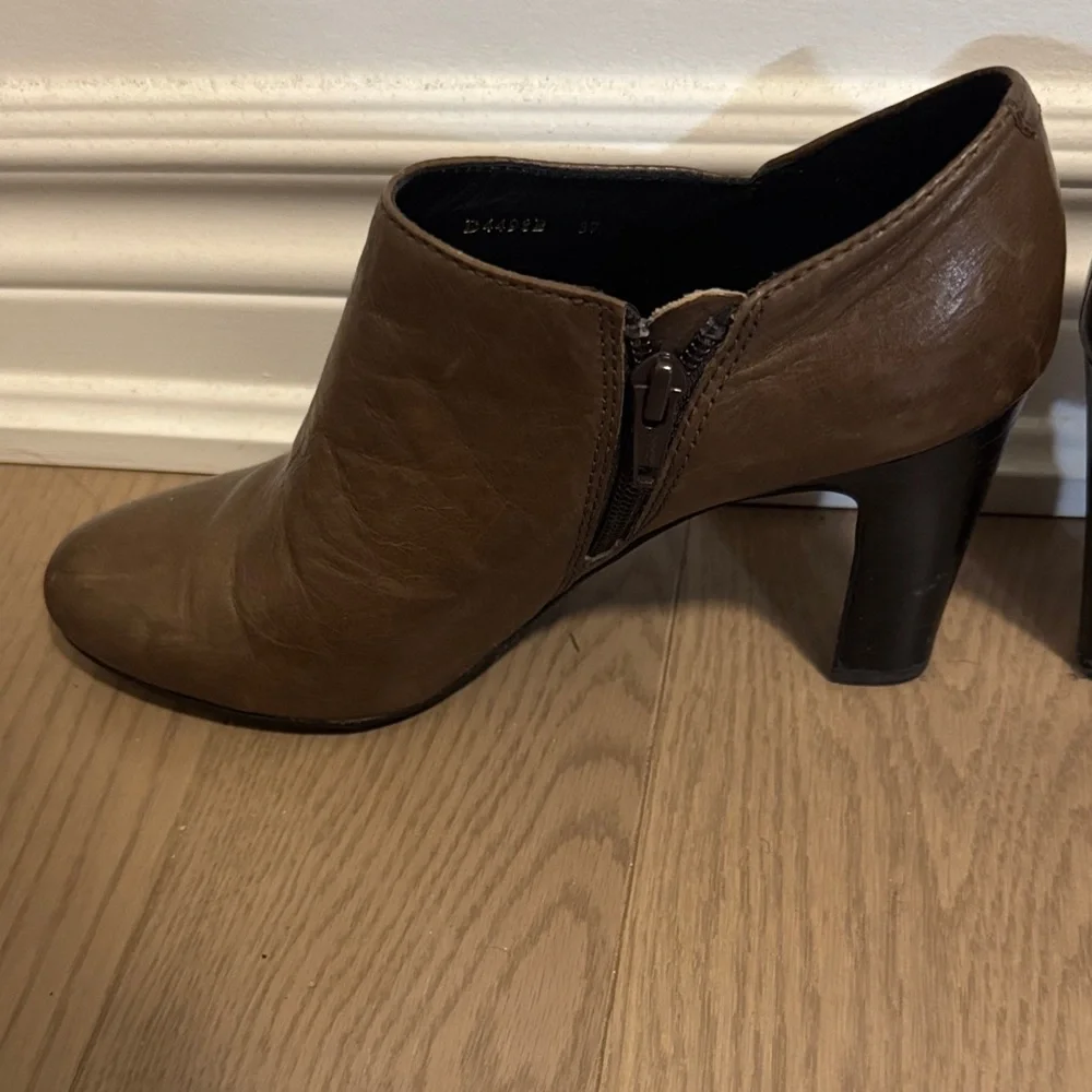 Dark Brown Women's GEOX Ankle Boots size 37 - Picture 6 of 13